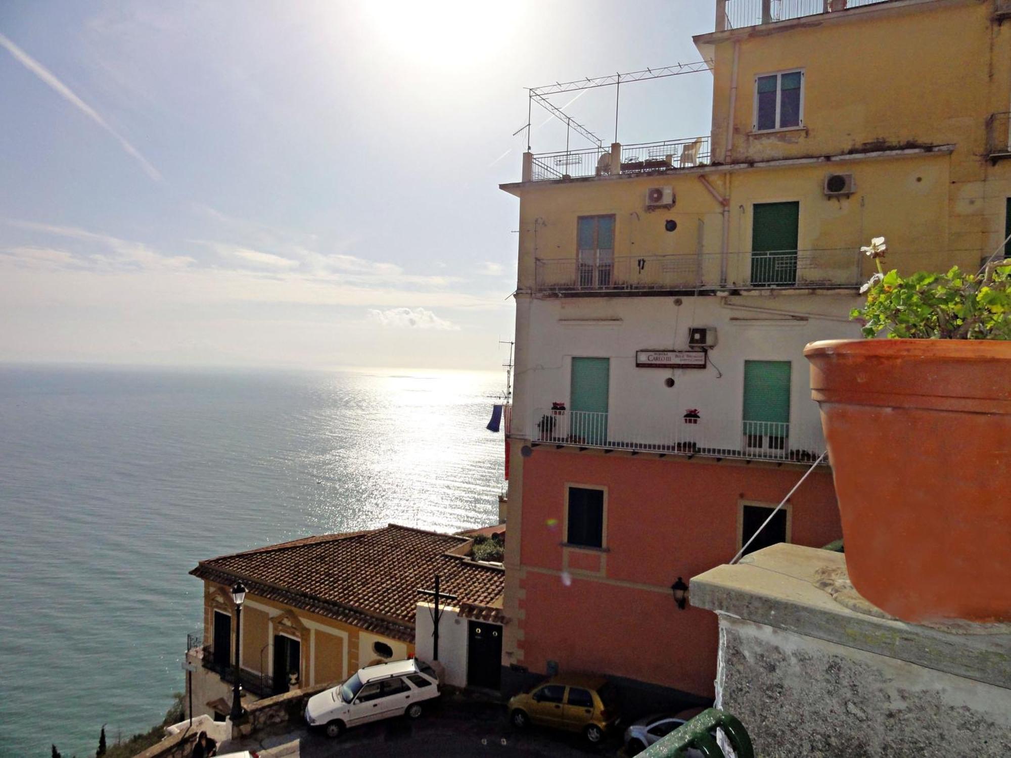 Dimora Carlo III Bed & Breakfast วิเอตริ ภายนอก รูปภาพ