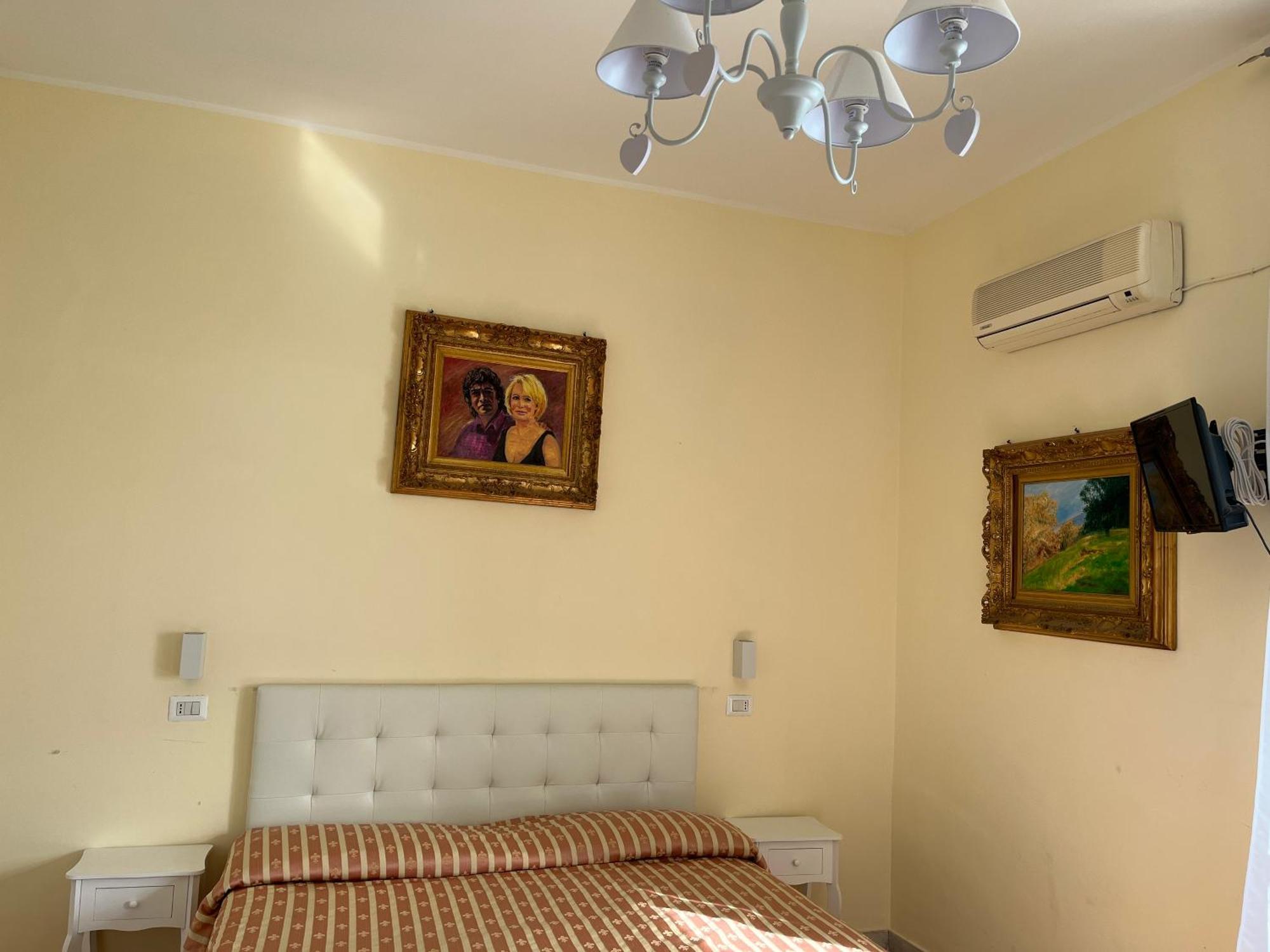 Dimora Carlo III Bed & Breakfast วิเอตริ ภายนอก รูปภาพ