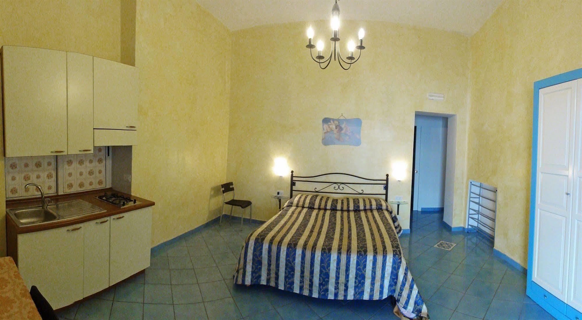Dimora Carlo III Bed & Breakfast วิเอตริ ภายนอก รูปภาพ