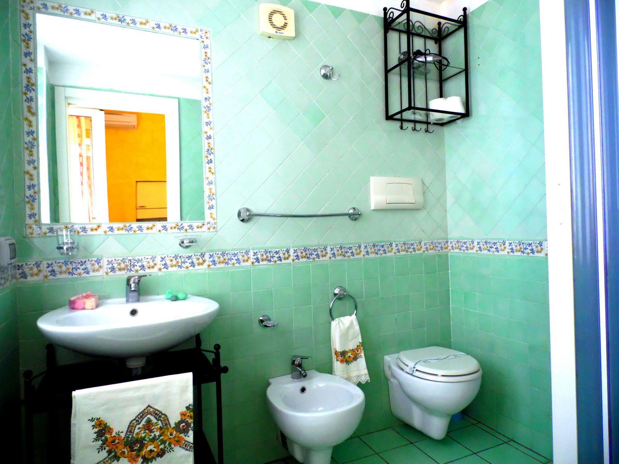 Dimora Carlo III Bed & Breakfast วิเอตริ ภายนอก รูปภาพ